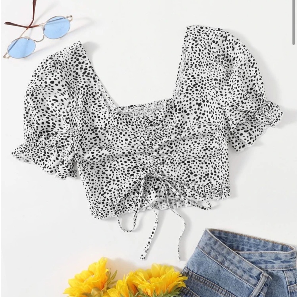 Puff Sleeved Ruched Drawstring Crop Top